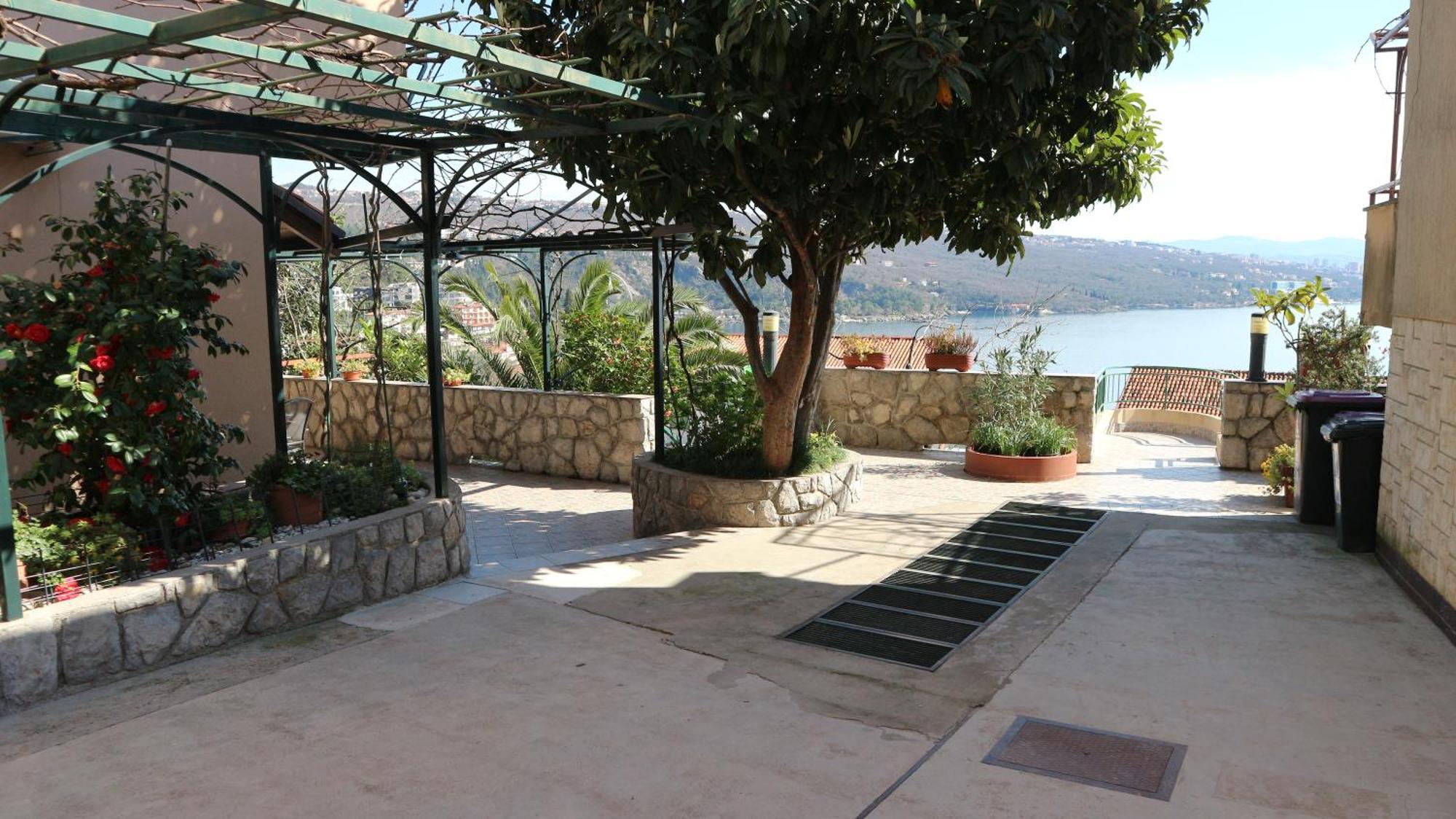 Apartments Komel II Opatija Exterior photo
