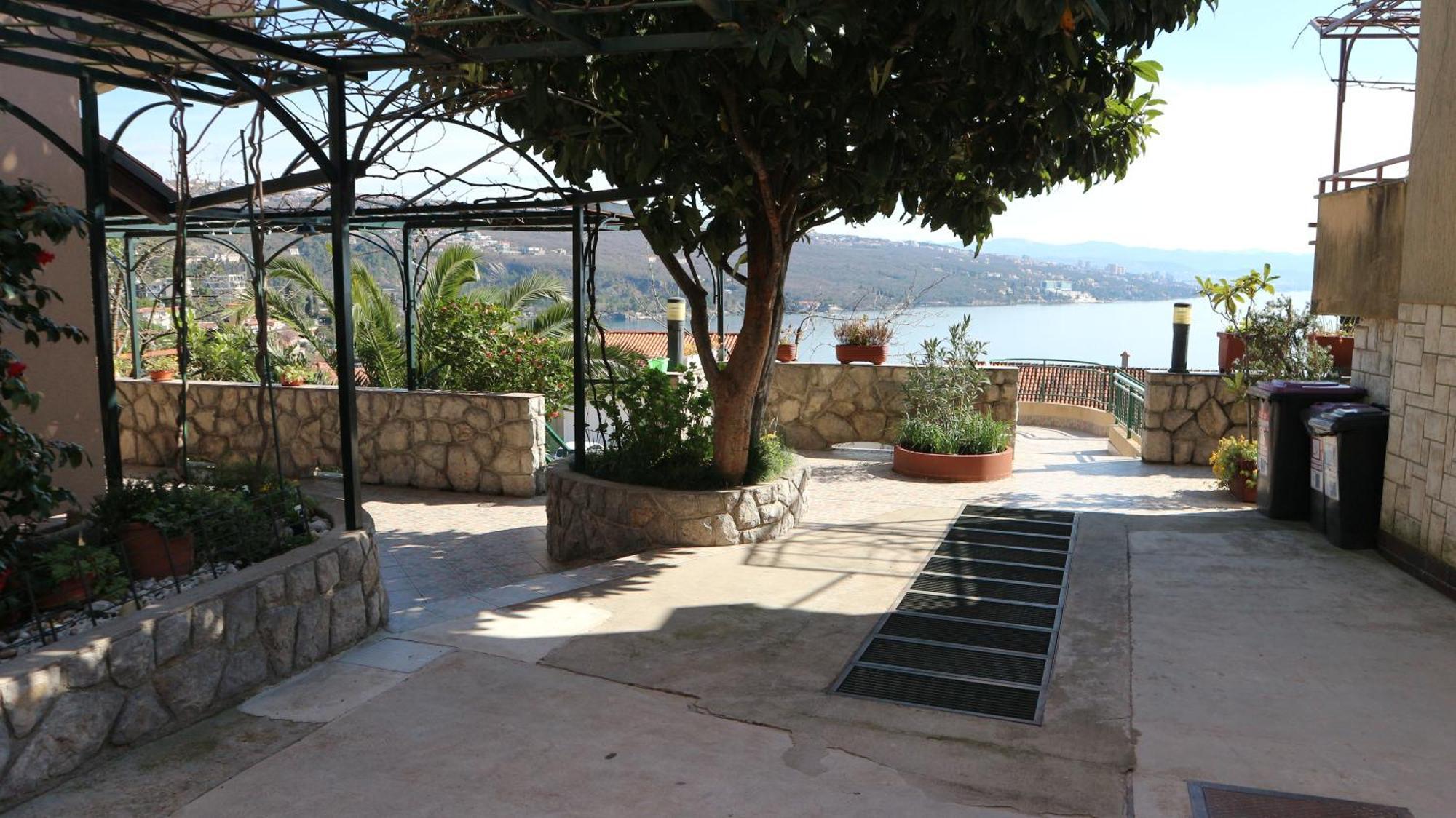 Apartments Komel II Opatija Exterior photo